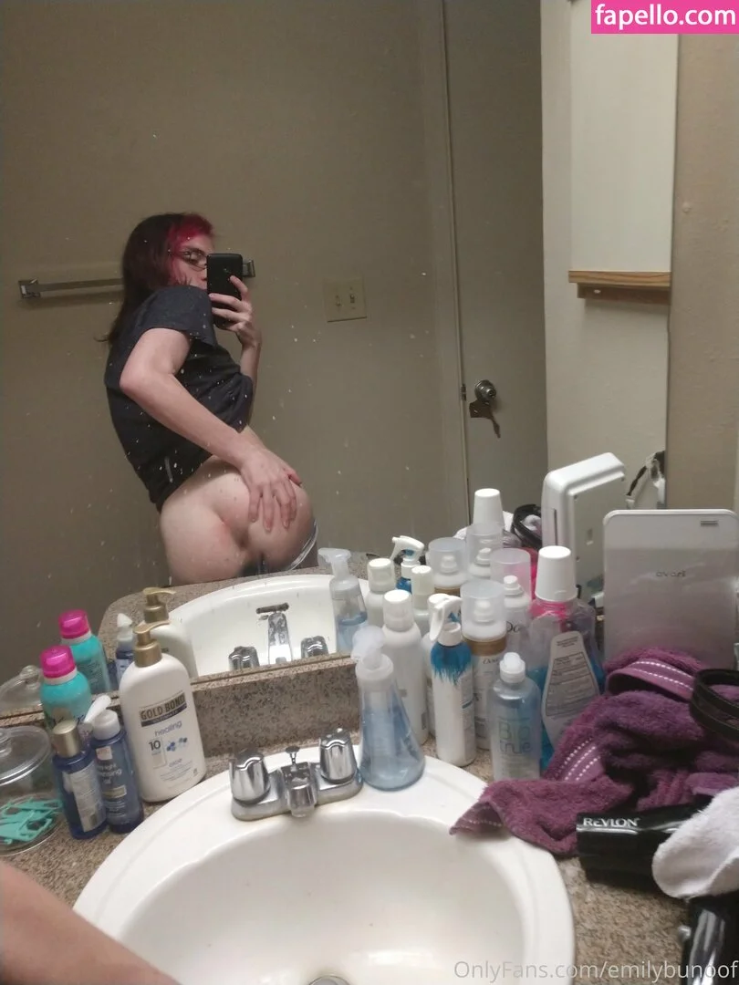 emilybunoof Onlyfans Photo Gallery 