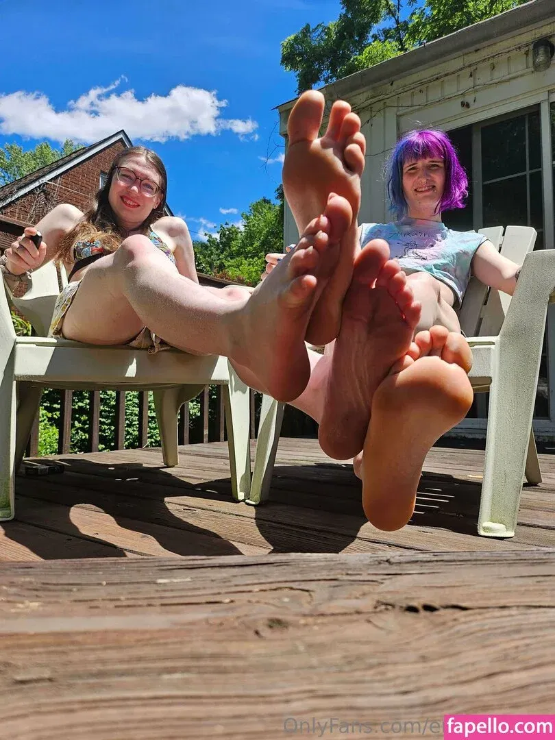 emilybunoof Onlyfans Photo Gallery 