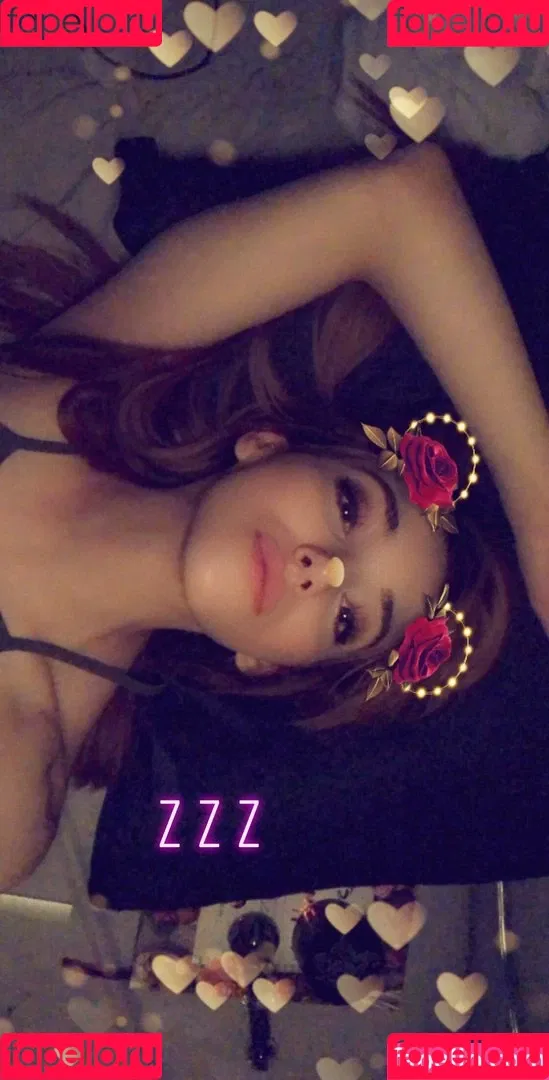 moonstreuxx Onlyfans Photo Gallery 