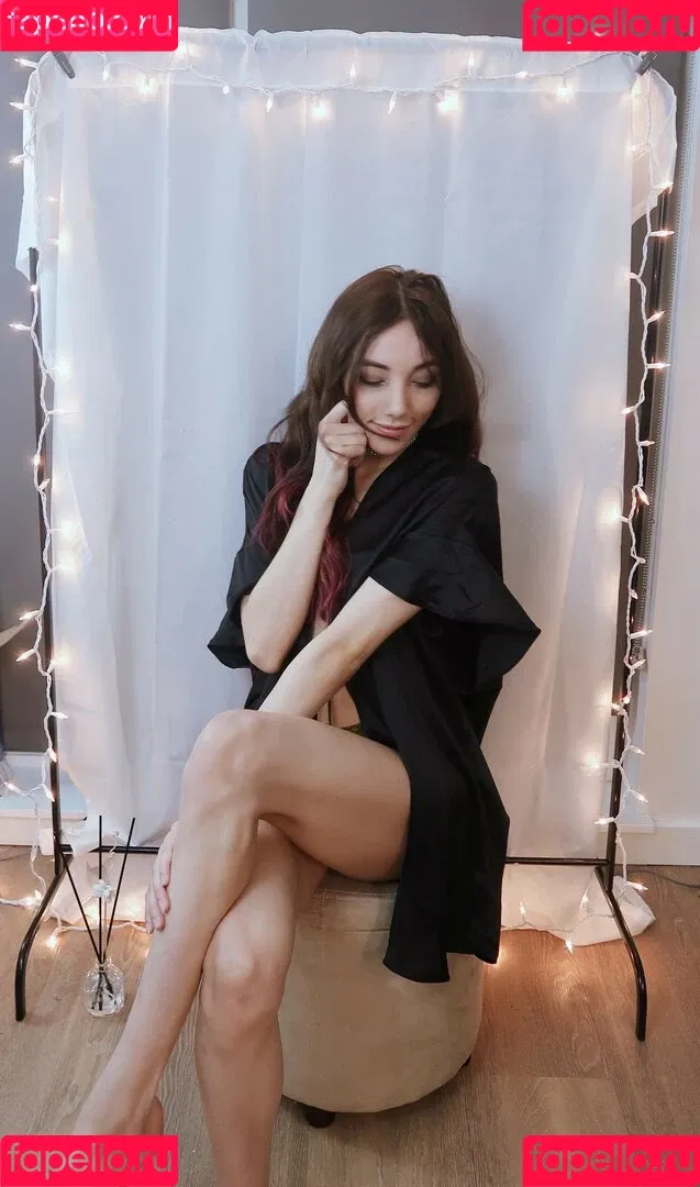 moonstreuxx Onlyfans Photo Gallery 