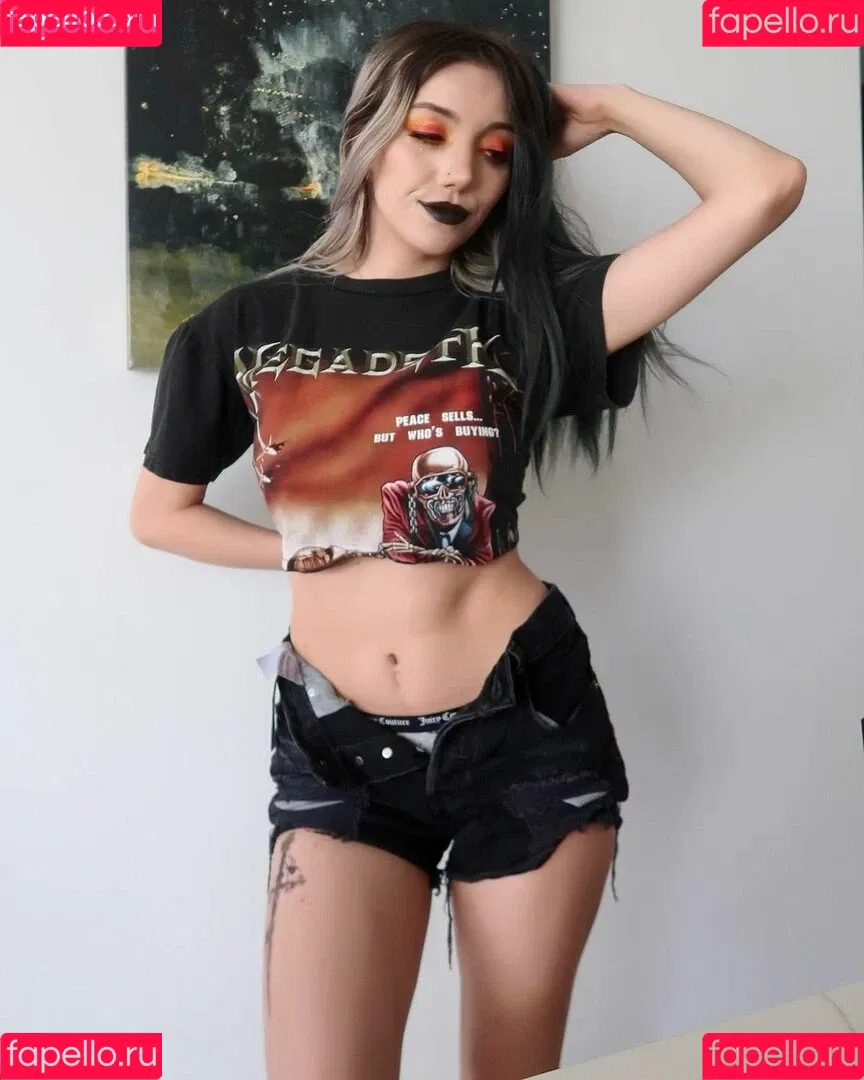 moonstreuxx Onlyfans Photo Gallery 