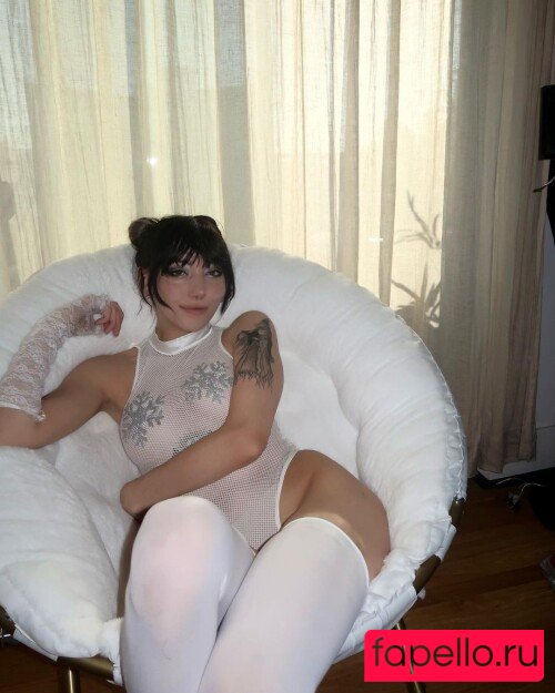 moonstreuxx Onlyfans Photo Gallery 