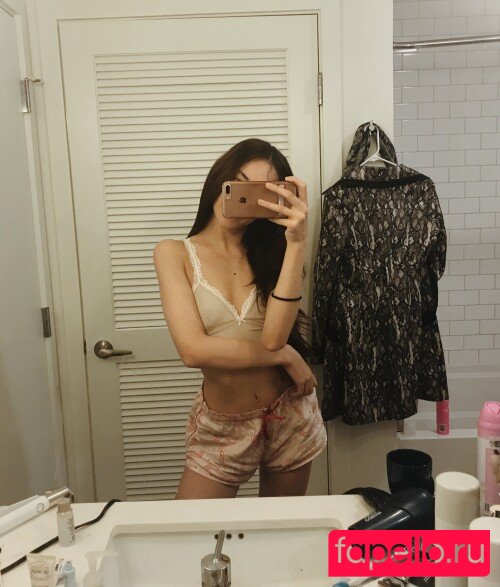 moonstreuxx Nude Onlyfans Photo 15