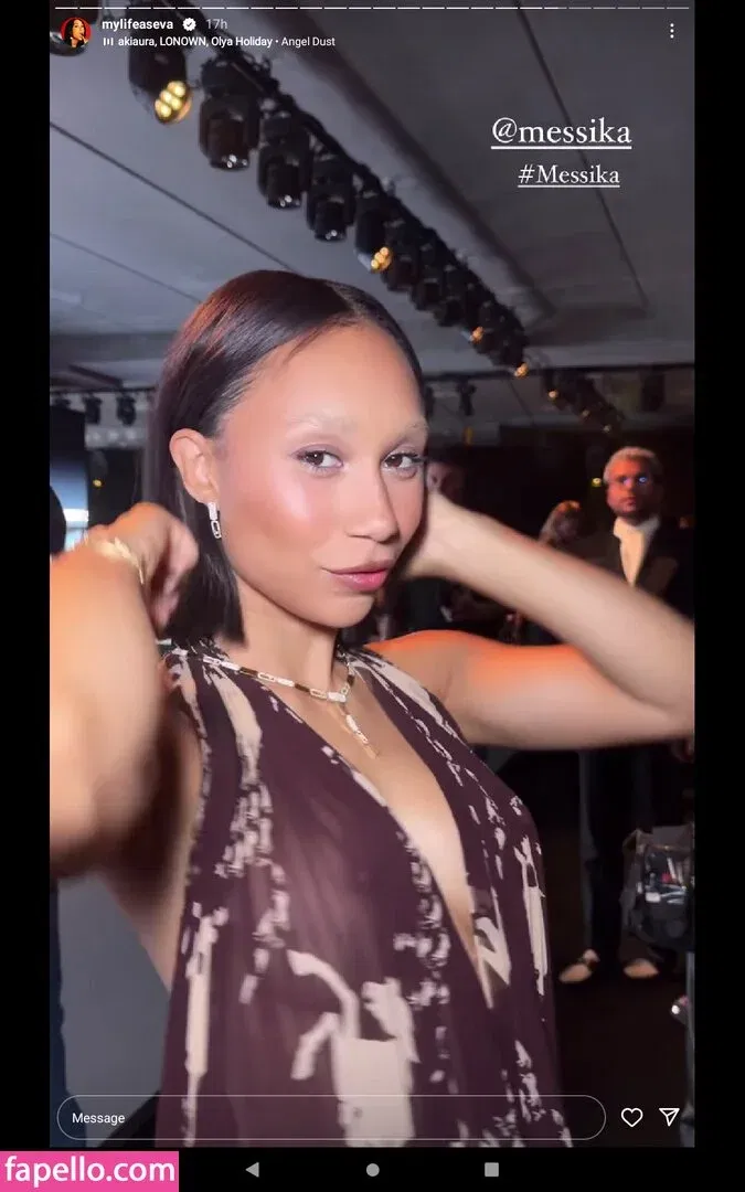 Eva Gutowski Onlyfans Photo Gallery 