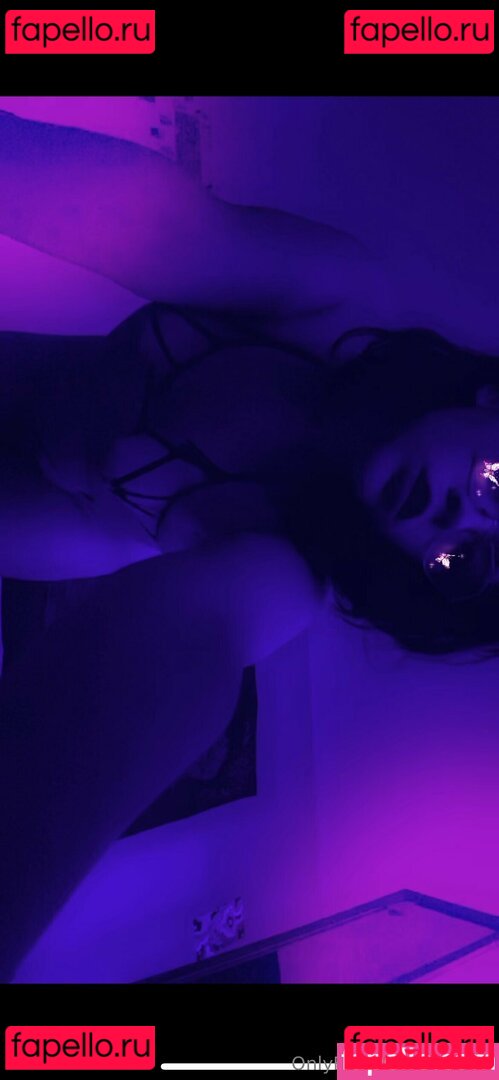 lil_kumi Nude Onlyfans Photo 30