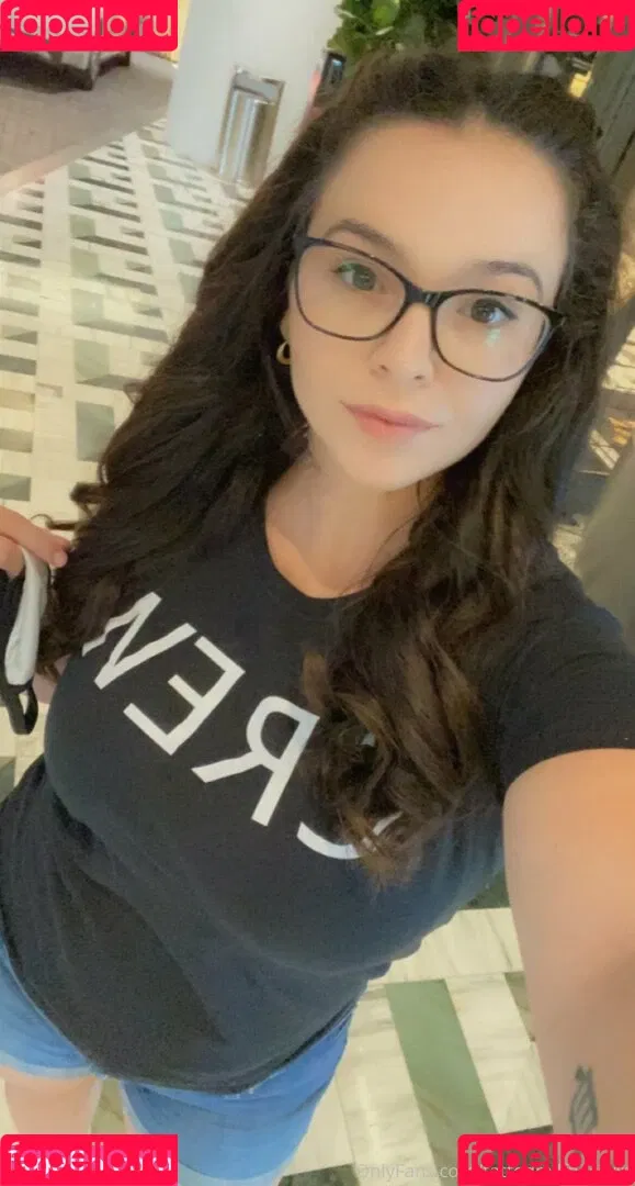 smileynessvip Onlyfans Photo Gallery 