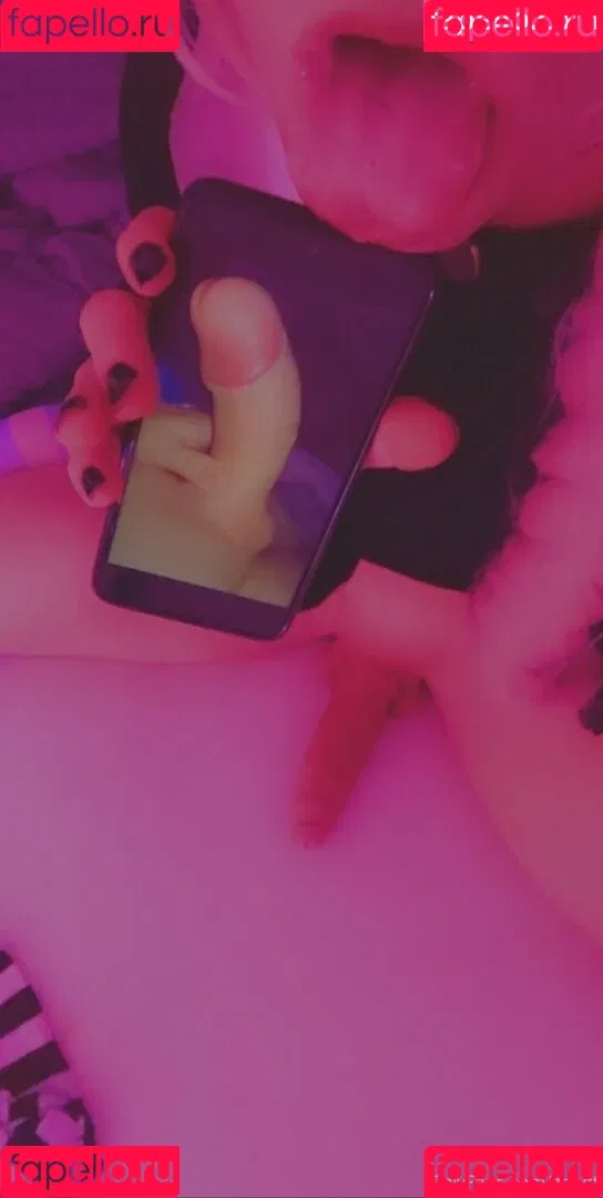 zoeqt Onlyfans Photo Gallery 
