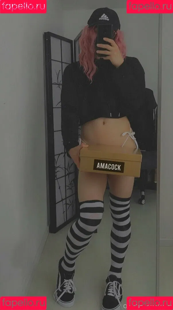 zoeqt Onlyfans Photo Gallery 