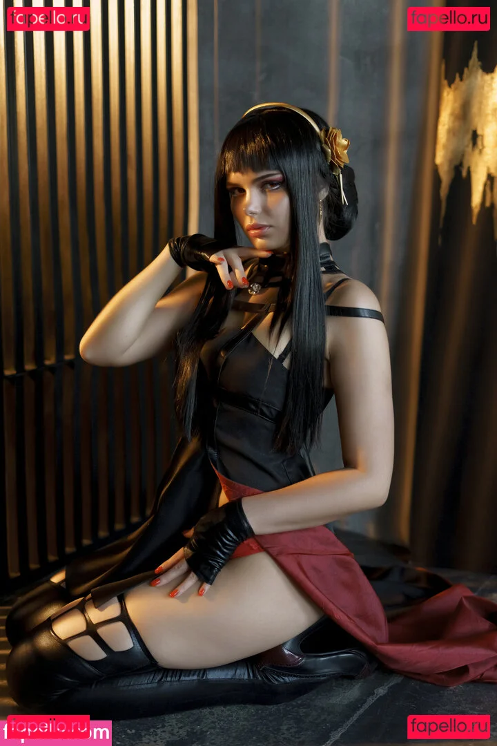 Purple Amelie Onlyfans Photo Gallery 