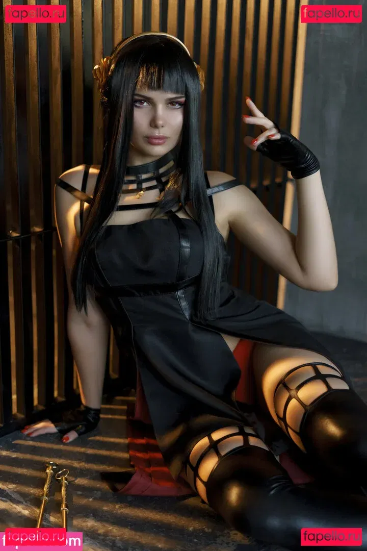 Purple Amelie Onlyfans Photo Gallery 