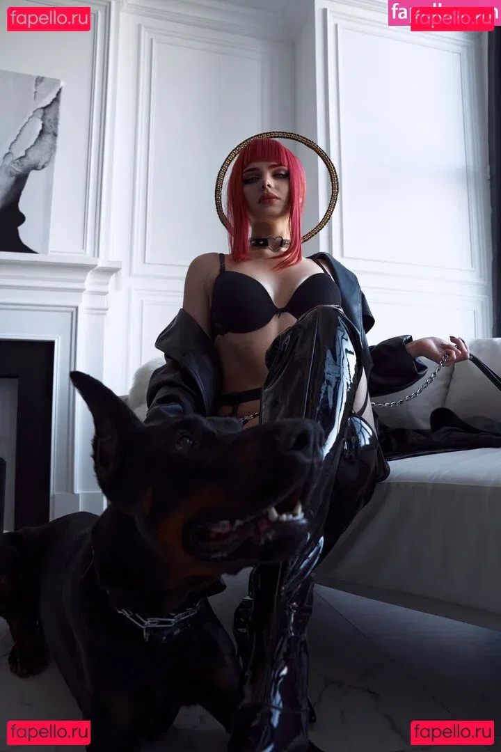 Purple Amelie Onlyfans Photo Gallery 