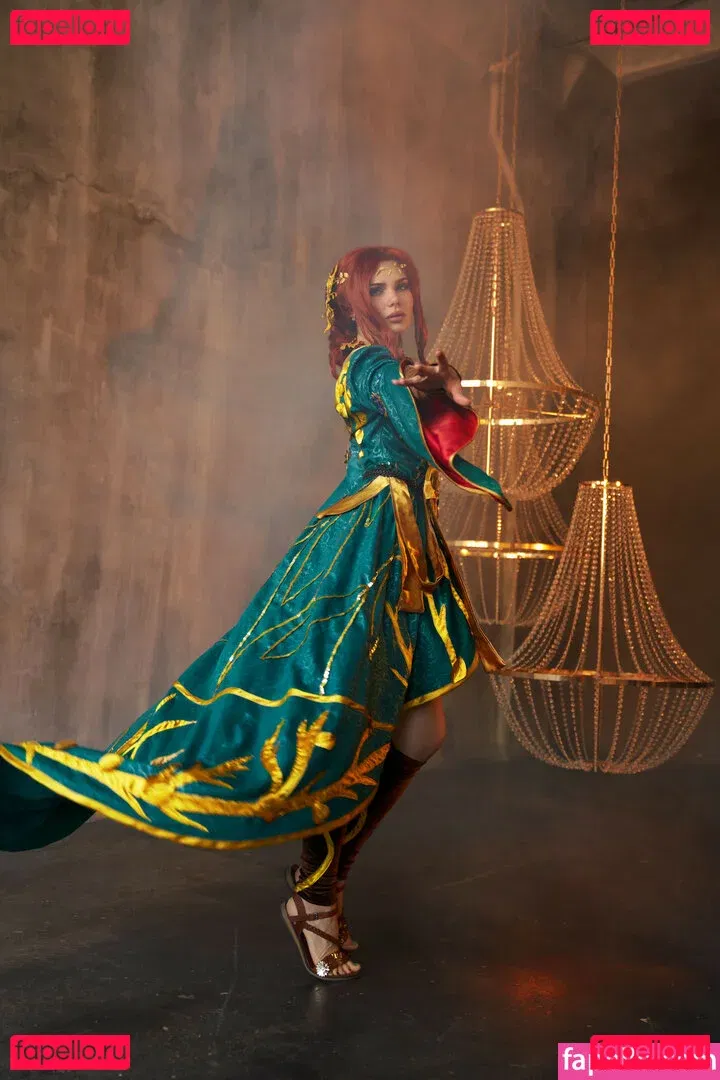 Purple Amelie Onlyfans Photo Gallery 