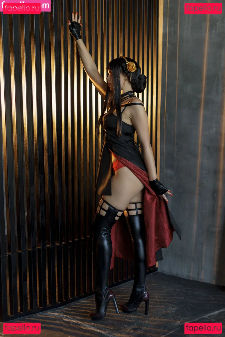 Purple Amelie Onlyfans Photo Gallery 