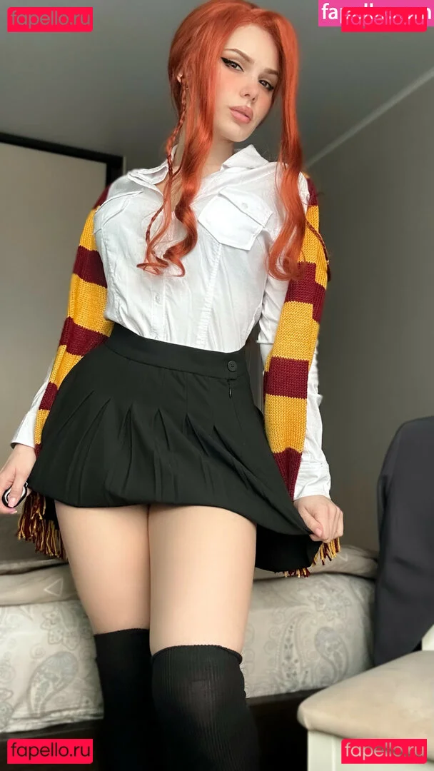 Purple Amelie Onlyfans Photo Gallery 