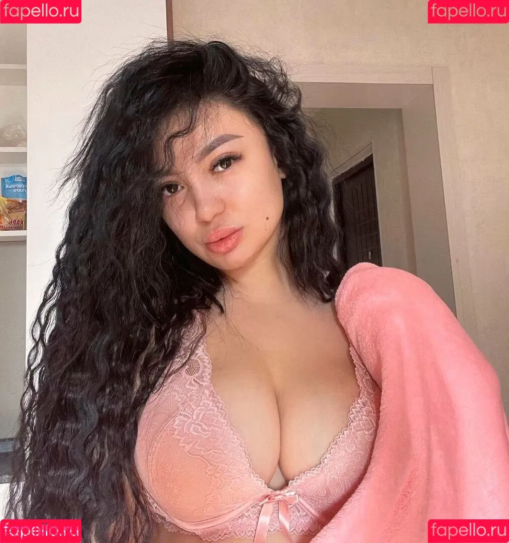 Asa Lochka Onlyfans Photo Gallery 