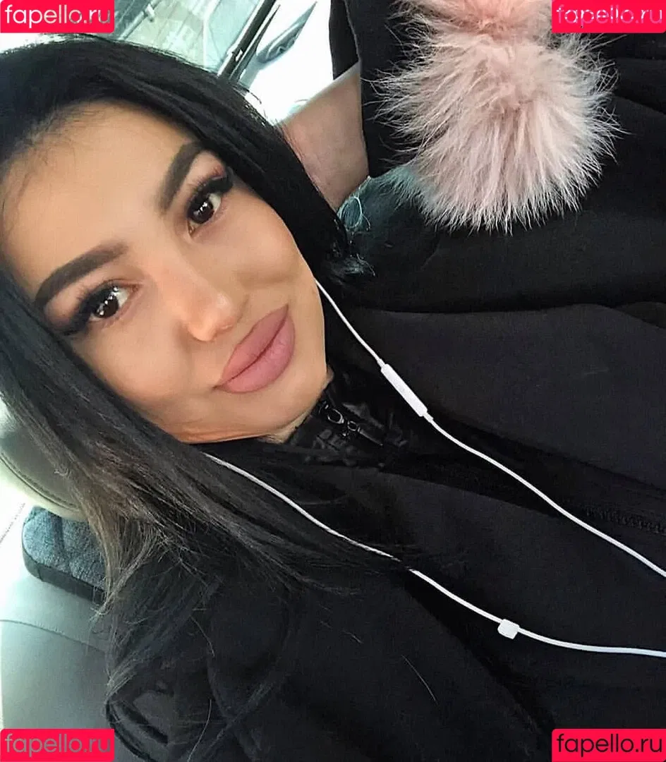 Asa Lochka Onlyfans Photo Gallery 