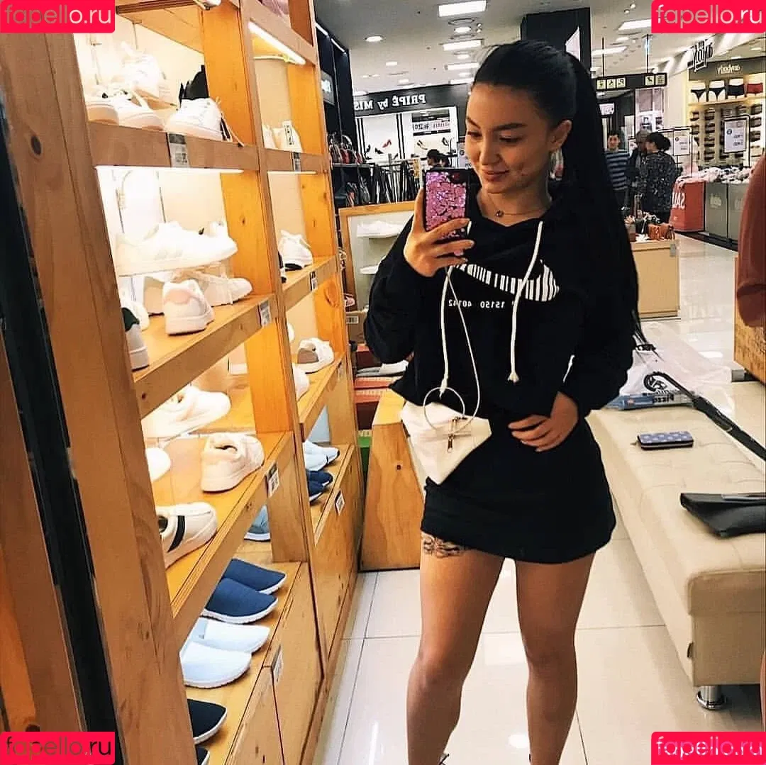 Asa Lochka Onlyfans Photo Gallery 
