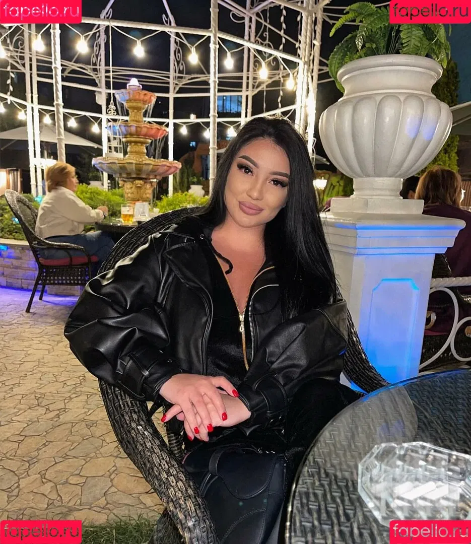 Asa Lochka Onlyfans Photo Gallery 
