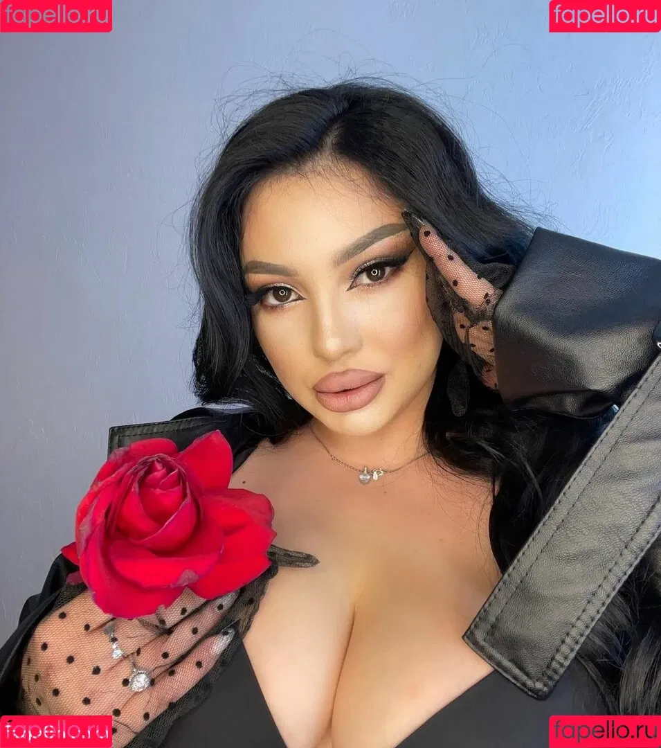 Asa Lochka Onlyfans Photo Gallery 