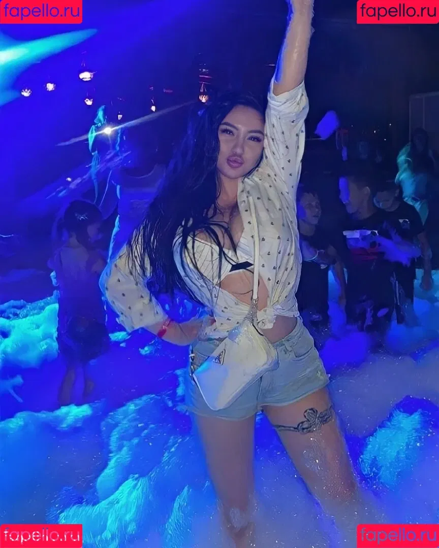 Asa Lochka Onlyfans Photo Gallery 