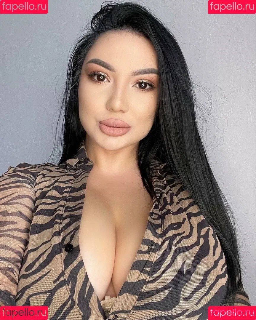 Asa Lochka Onlyfans Photo Gallery 