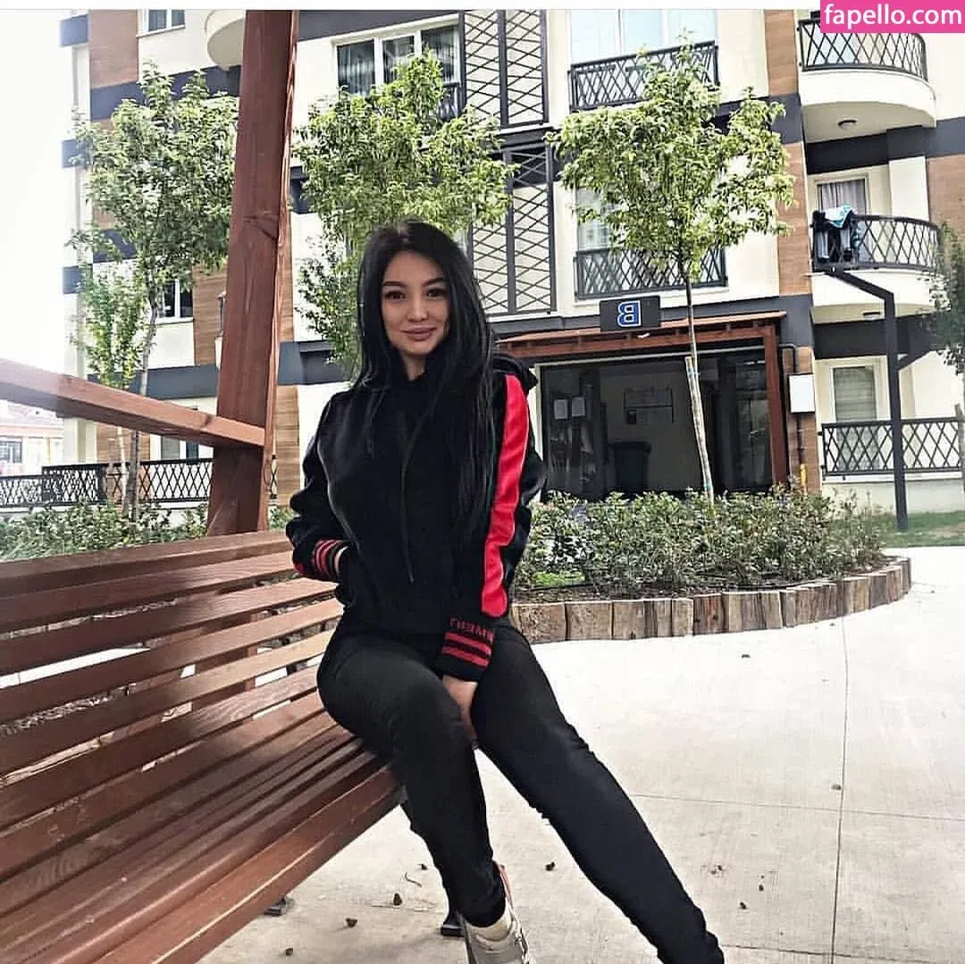 Asa Lochka Onlyfans Photo Gallery 