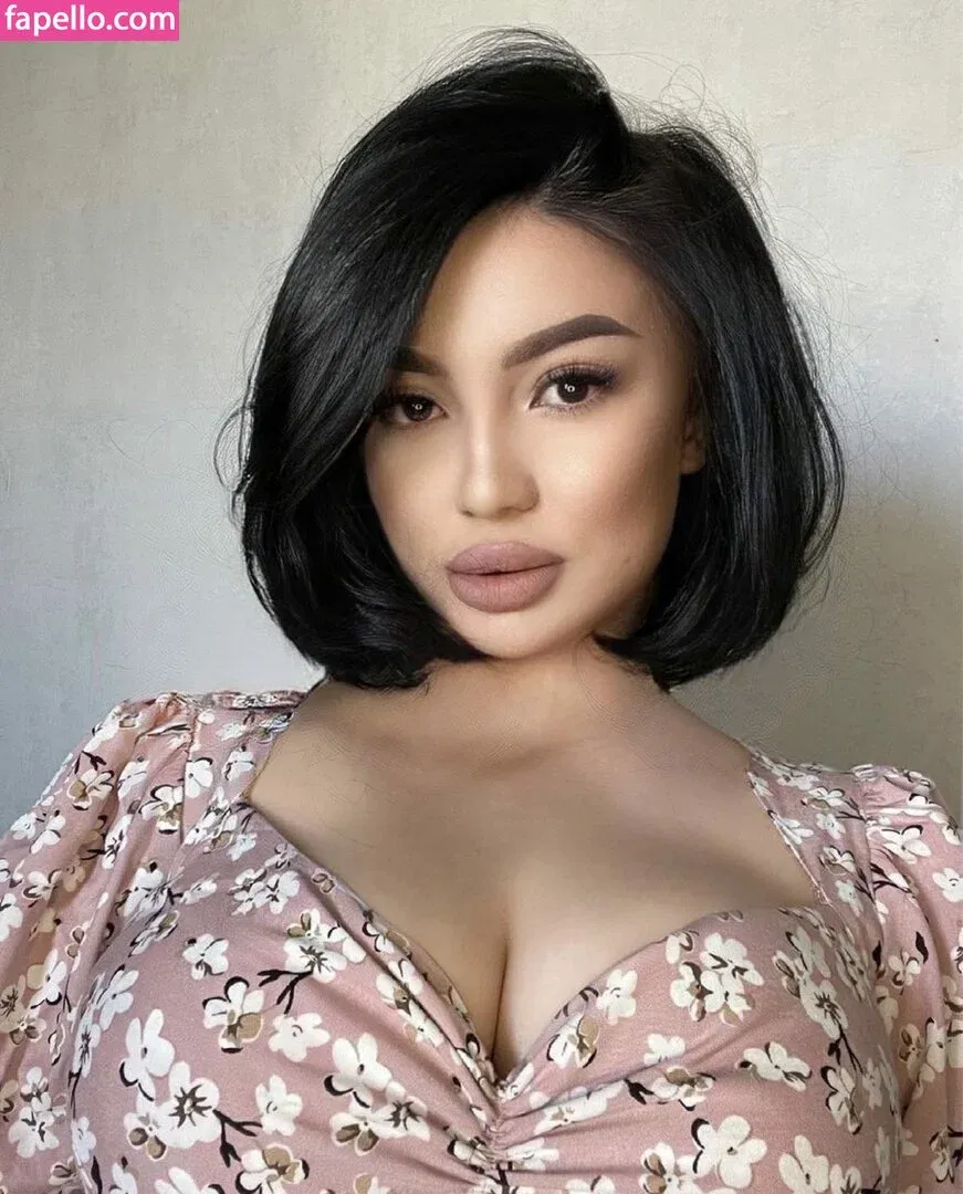 Asa Lochka Onlyfans Photo Gallery 