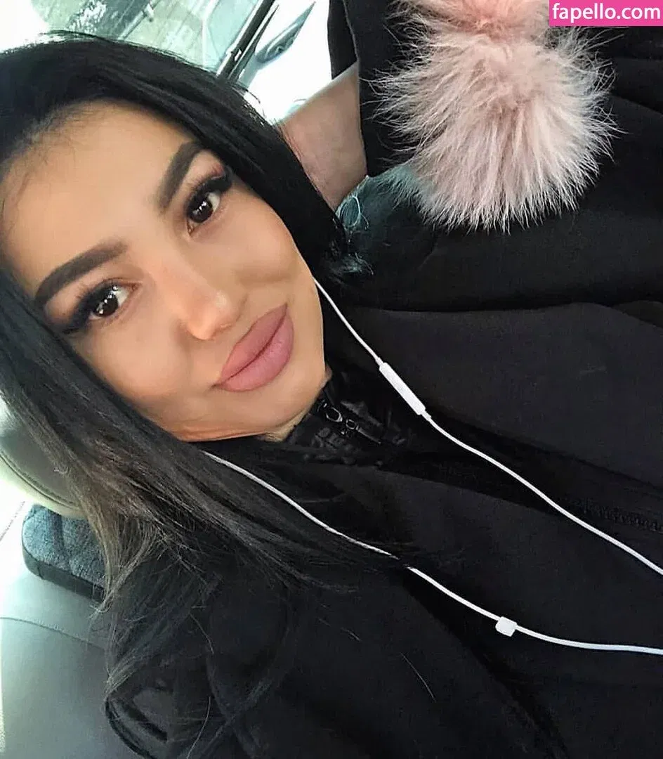 Asa Lochka Onlyfans Photo Gallery 