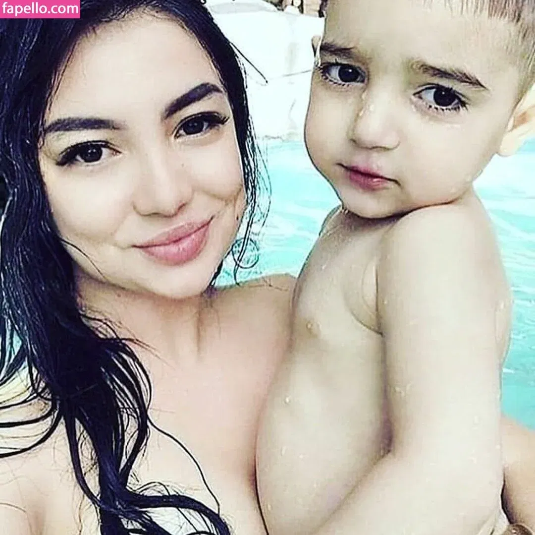 Asa Lochka Onlyfans Photo Gallery 