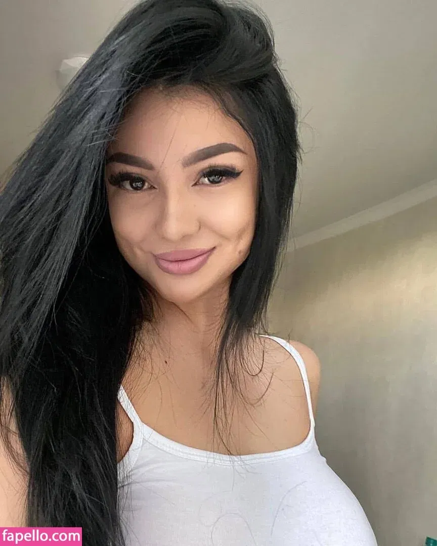 Asa Lochka Onlyfans Photo Gallery 