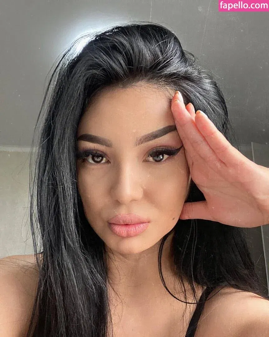 Asa Lochka Onlyfans Photo Gallery 