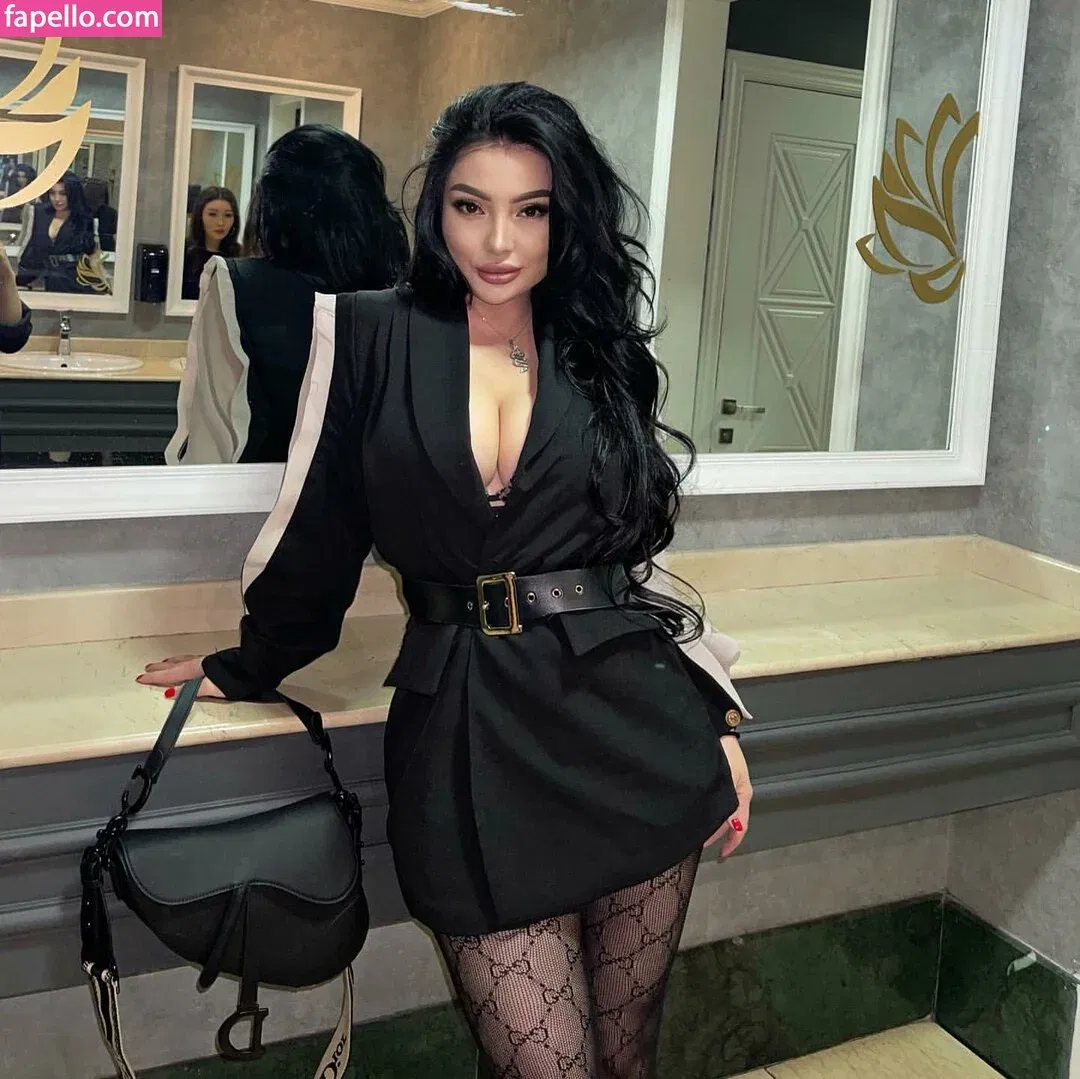 Asa Lochka Onlyfans Photo Gallery 