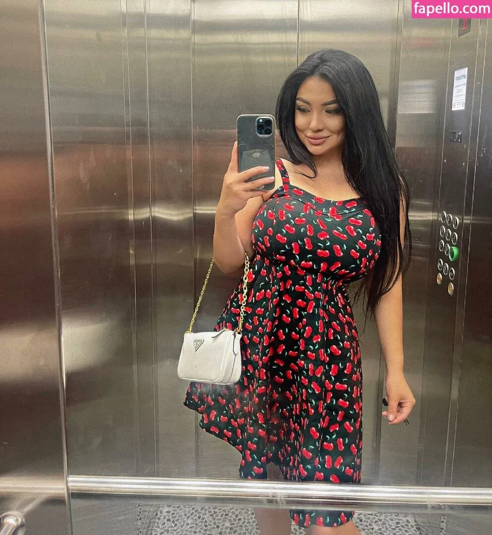 Asa Lochka Onlyfans Photo Gallery 