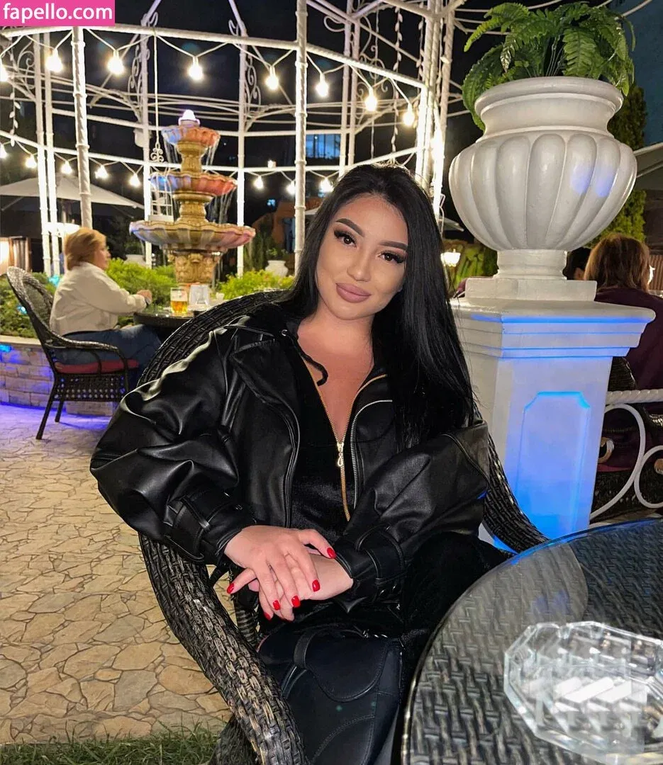 Asa Lochka Onlyfans Photo Gallery 