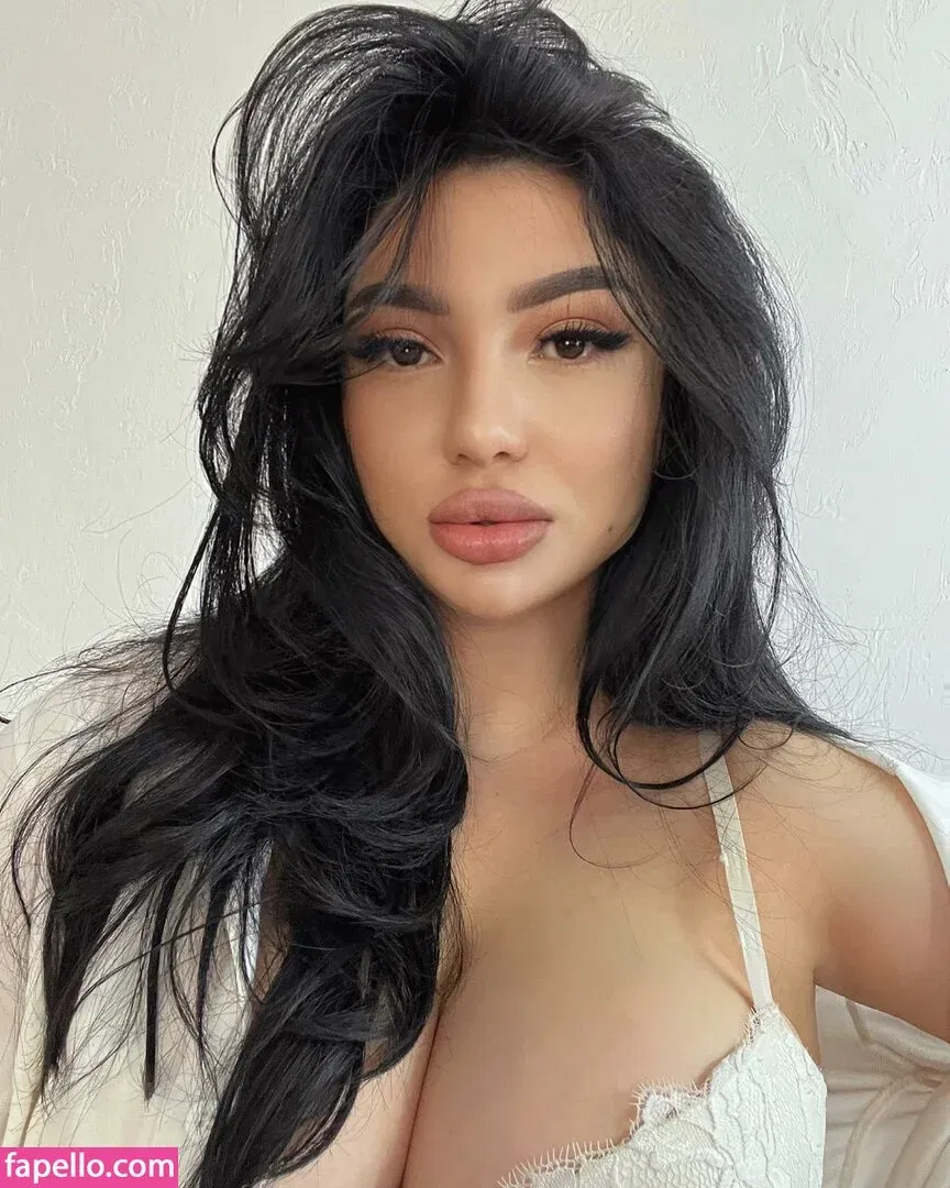 Asa Lochka Onlyfans Photo Gallery 