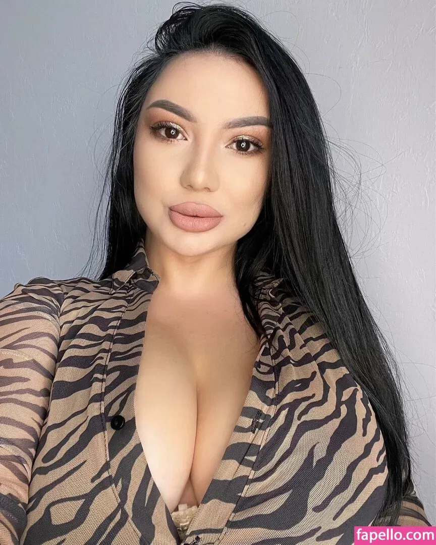 Asa Lochka Onlyfans Photo Gallery 