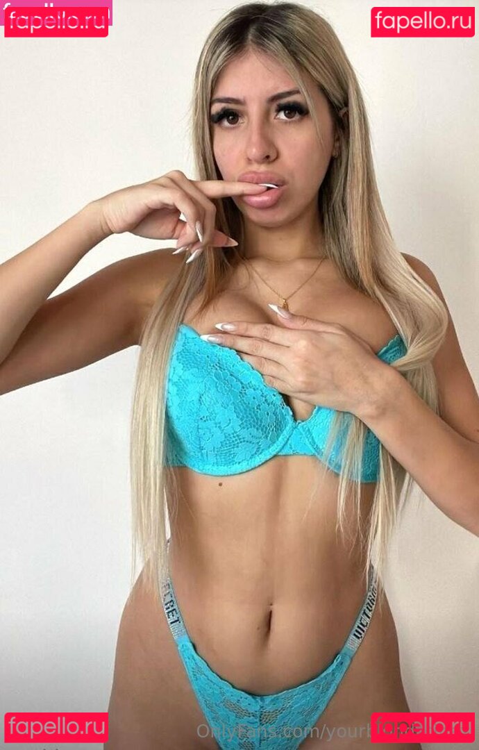 yourblondetinax Nude Onlyfans Photo 9