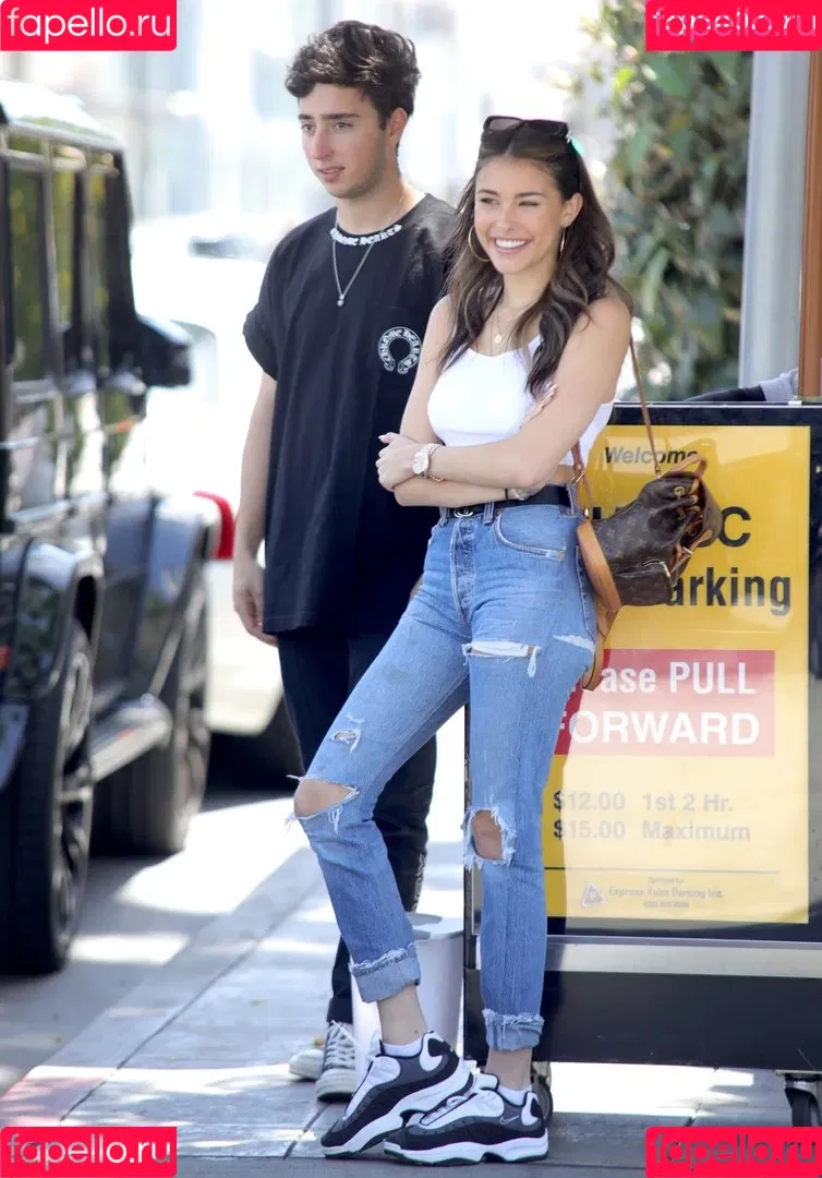 Madison Beer Onlyfans Photo Gallery 