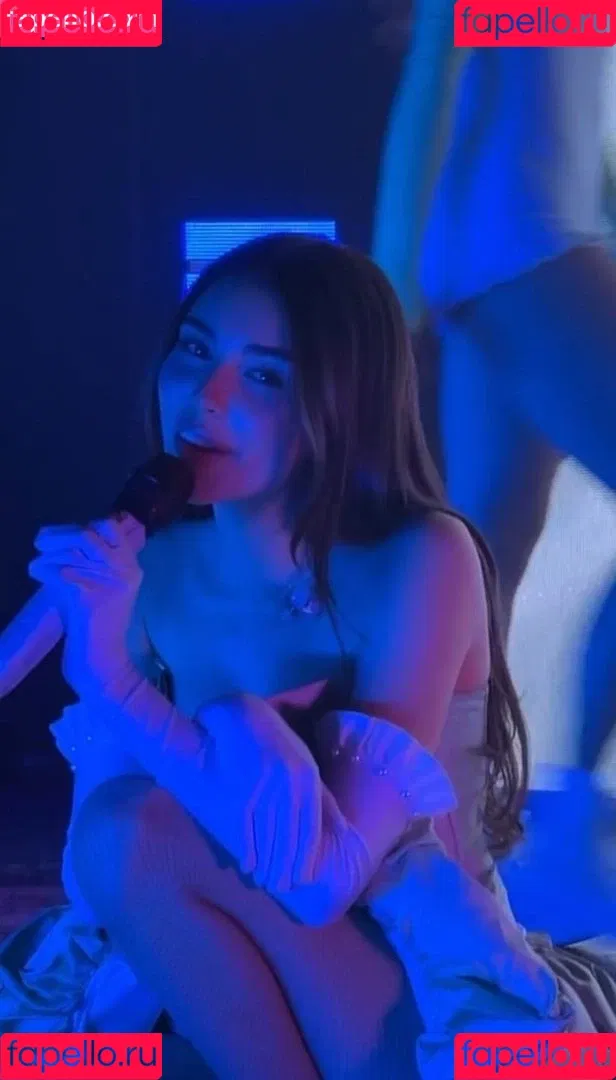 Madison Beer Onlyfans Photo Gallery 