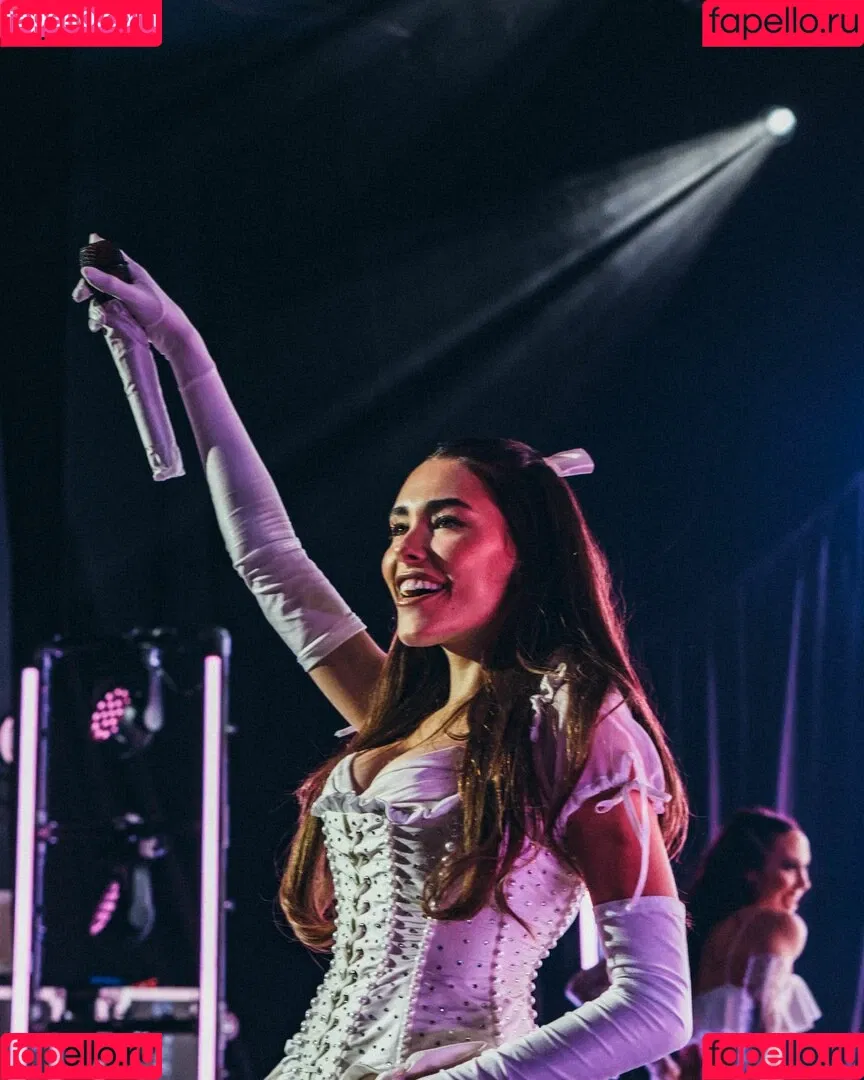 Madison Beer Onlyfans Photo Gallery 