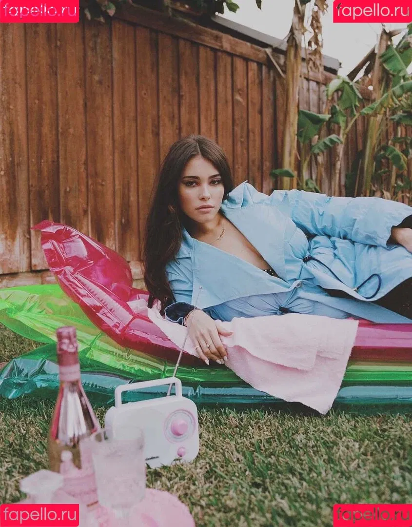 Madison Beer Onlyfans Photo Gallery 