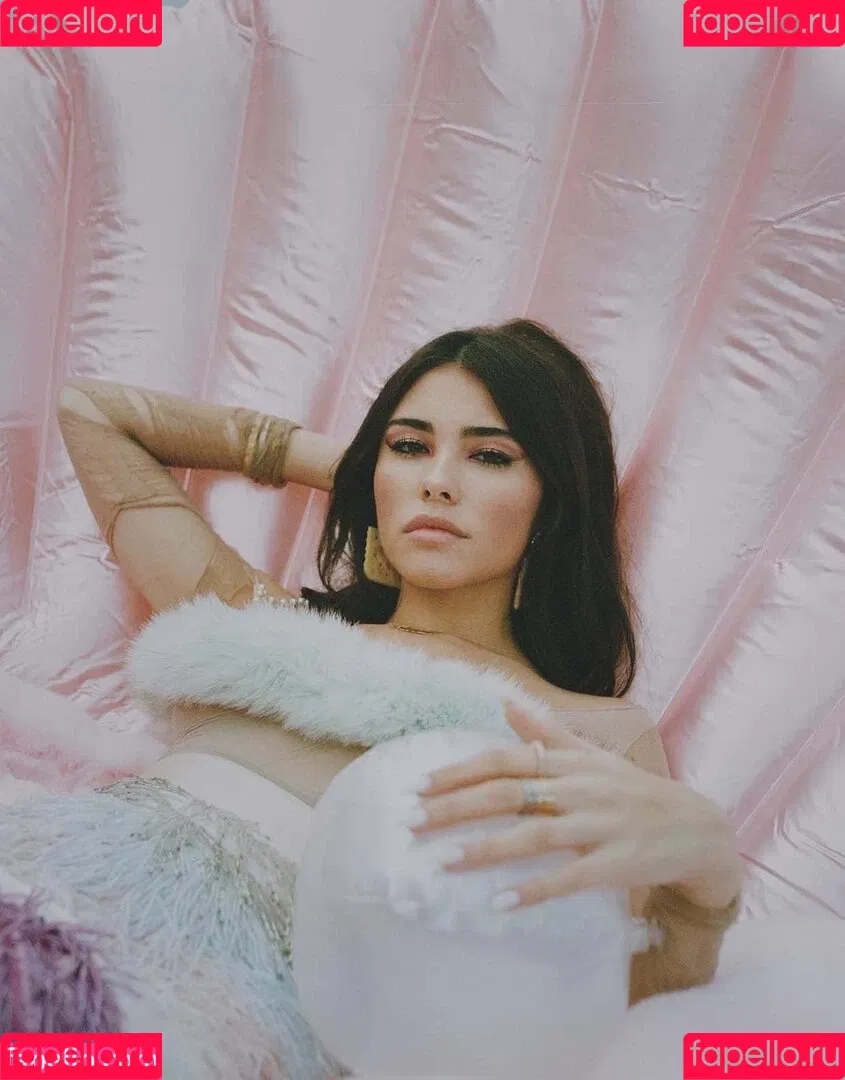 Madison Beer Onlyfans Photo Gallery 