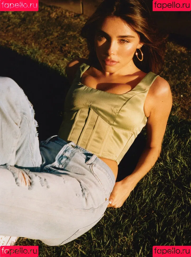 Madison Beer Onlyfans Photo Gallery 