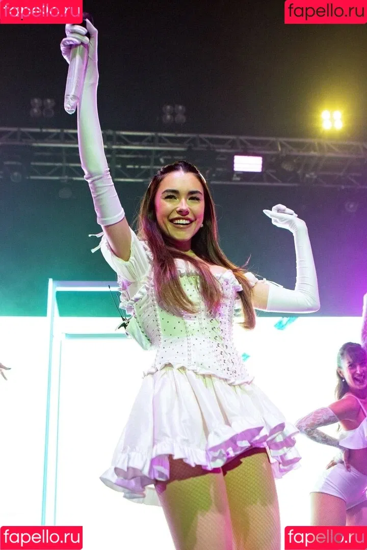 Madison Beer Onlyfans Photo Gallery 