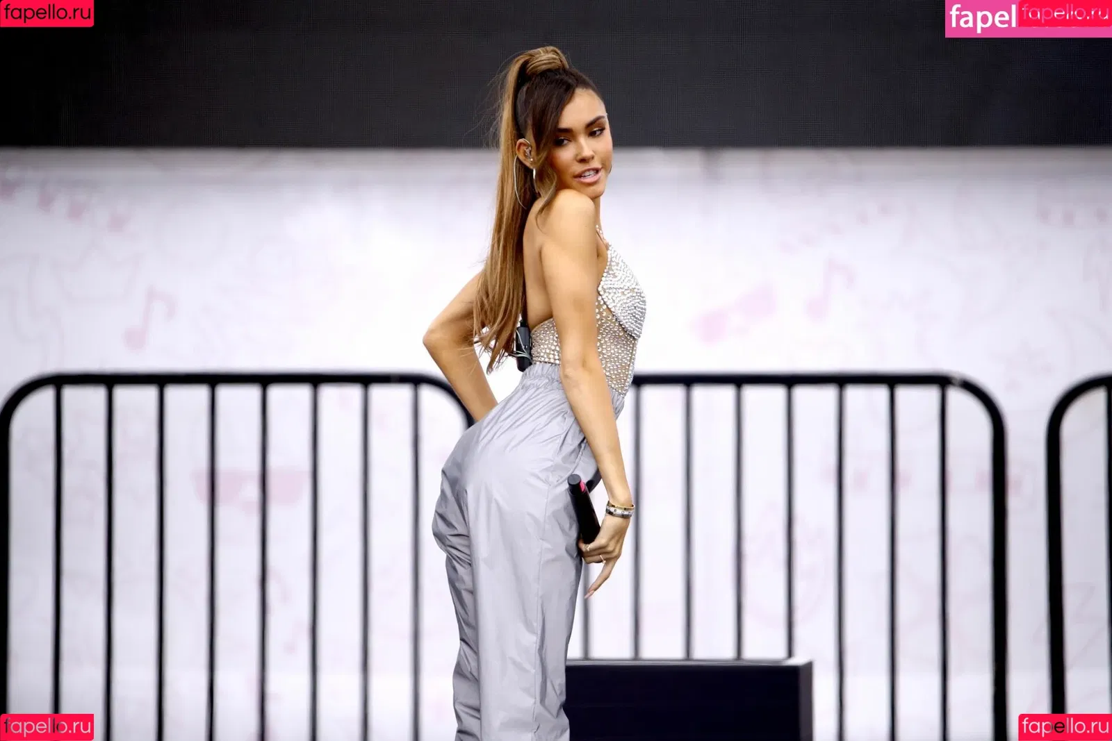 Madison Beer Onlyfans Photo Gallery 