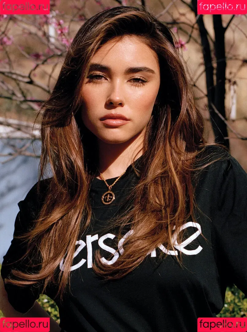 Madison Beer Onlyfans Photo Gallery 