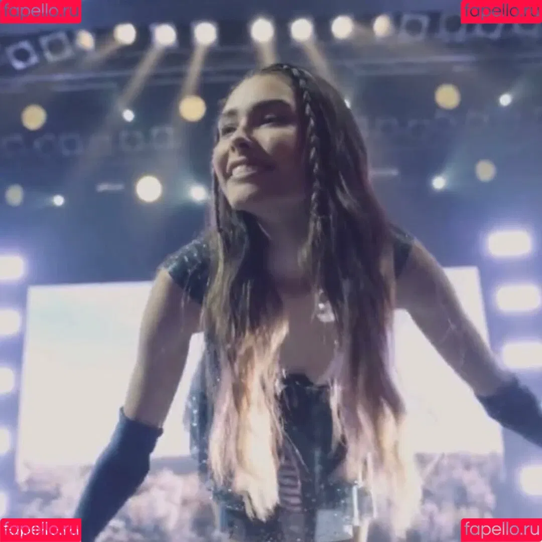 Madison Beer Onlyfans Photo Gallery 
