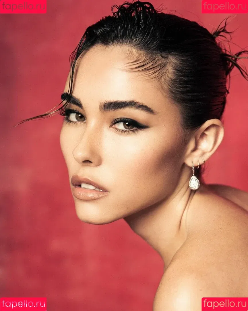 Madison Beer Onlyfans Photo Gallery 