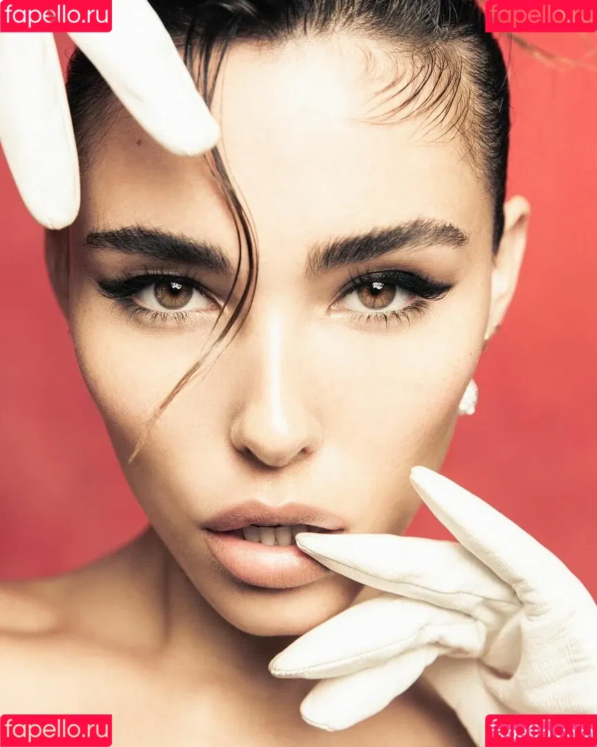 Madison Beer Onlyfans Photo Gallery 