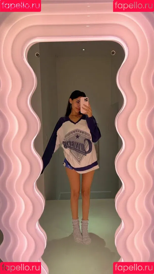 Madison Beer Onlyfans Photo Gallery 
